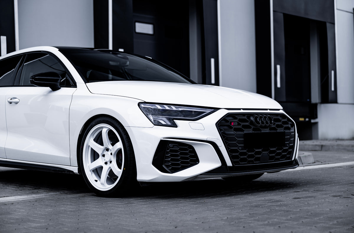 Alu kola Audi A3 / S3 / RS3 Japan Racing SL03 White