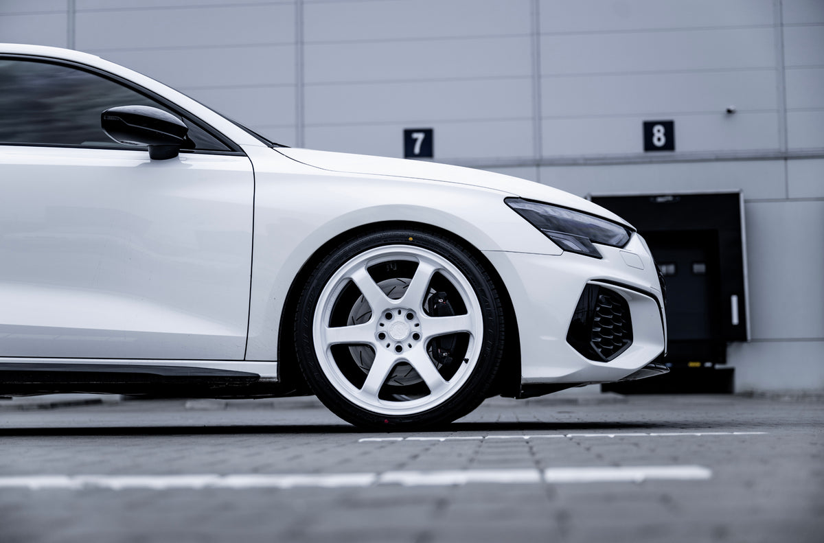 Alu kola Audi A3 / S3 / RS3 Japan Racing SL03 White