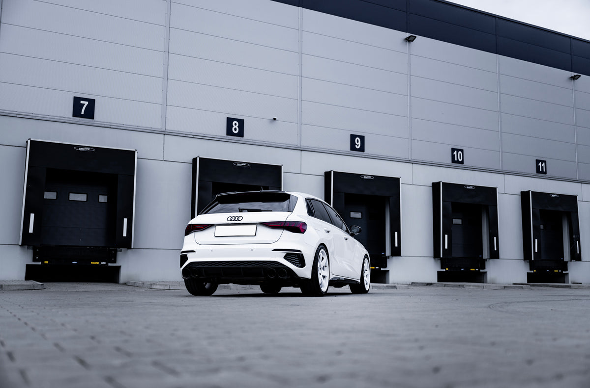 Alu kola Audi A3 / S3 / RS3 Japan Racing SL03 White