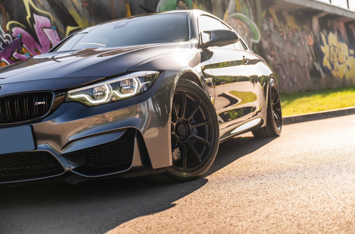 BMW 4 Series / M4