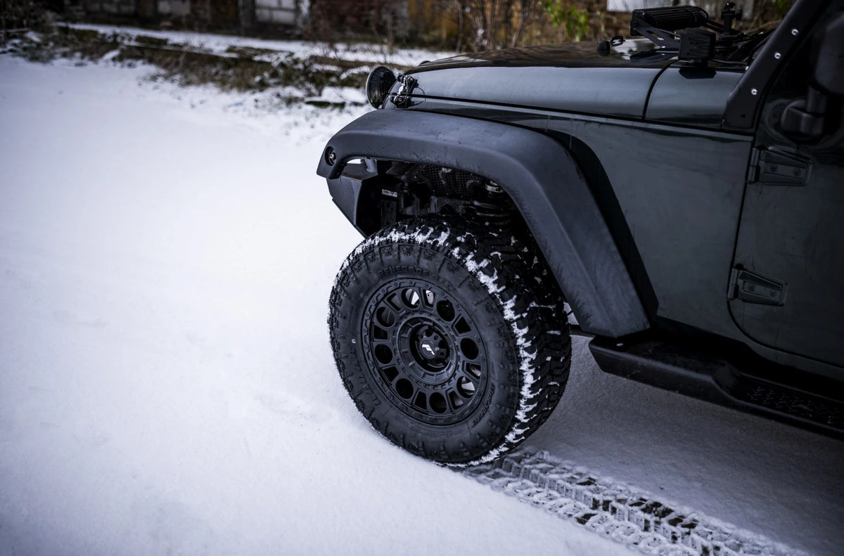 Alu kola Jeep Wrangler Japan Racing JRX10 Matt Black
