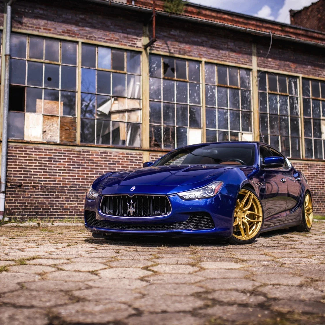 Alu kola Maserati Ghibli Concaver CVR3 Matt Gold