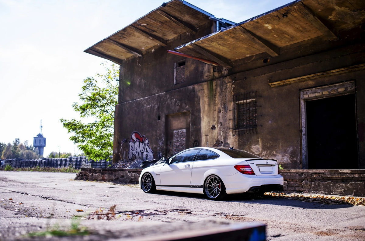 Alu kola Mercedes Benz C Class C43 C63 Japan Racing JR36 Hyper Black
