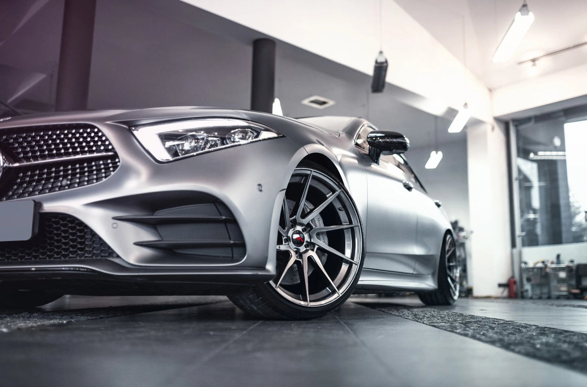 Alu kola Mercedes Benz CLS Japan Racing JR36 Hyper Black