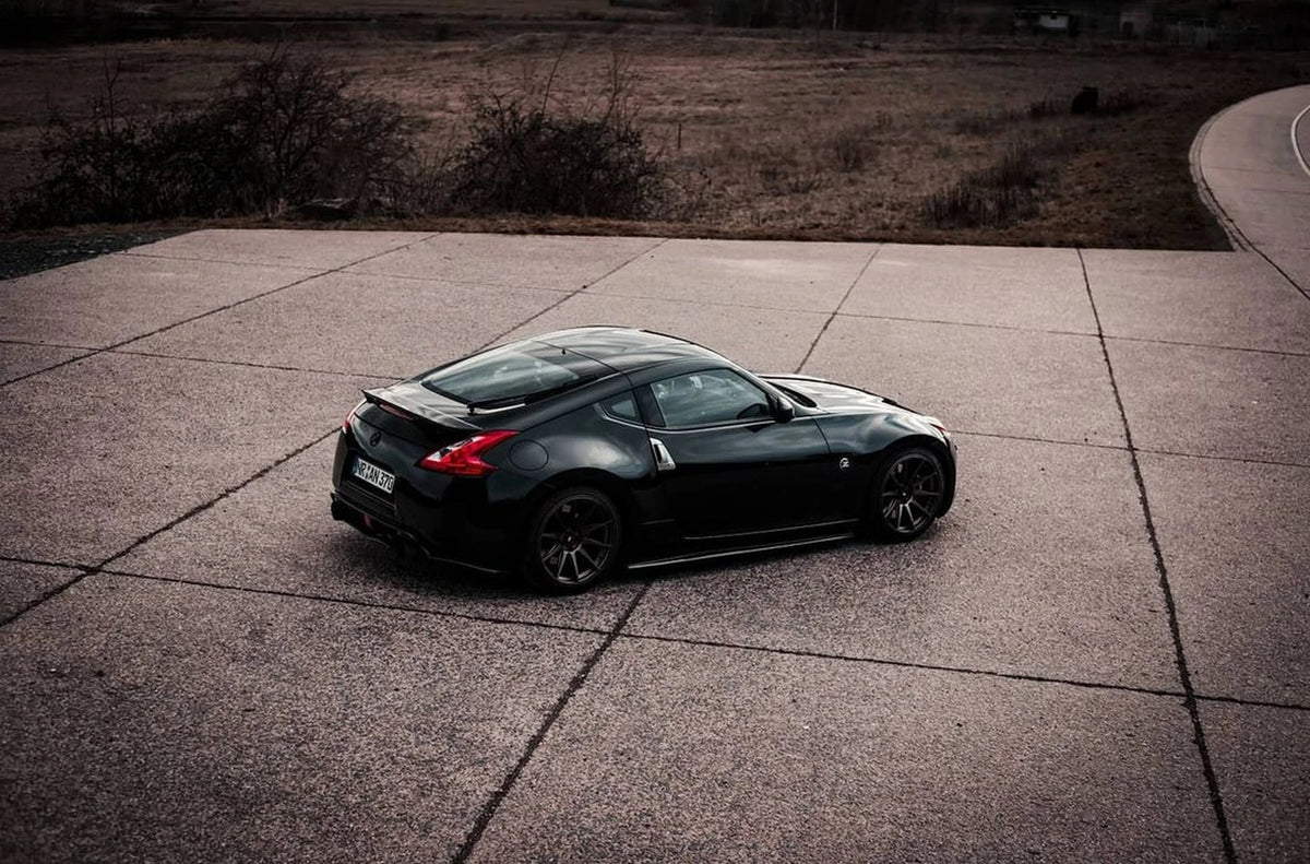 Alu kola Nissan 370Z Japan Racing JR11 Hyper Black