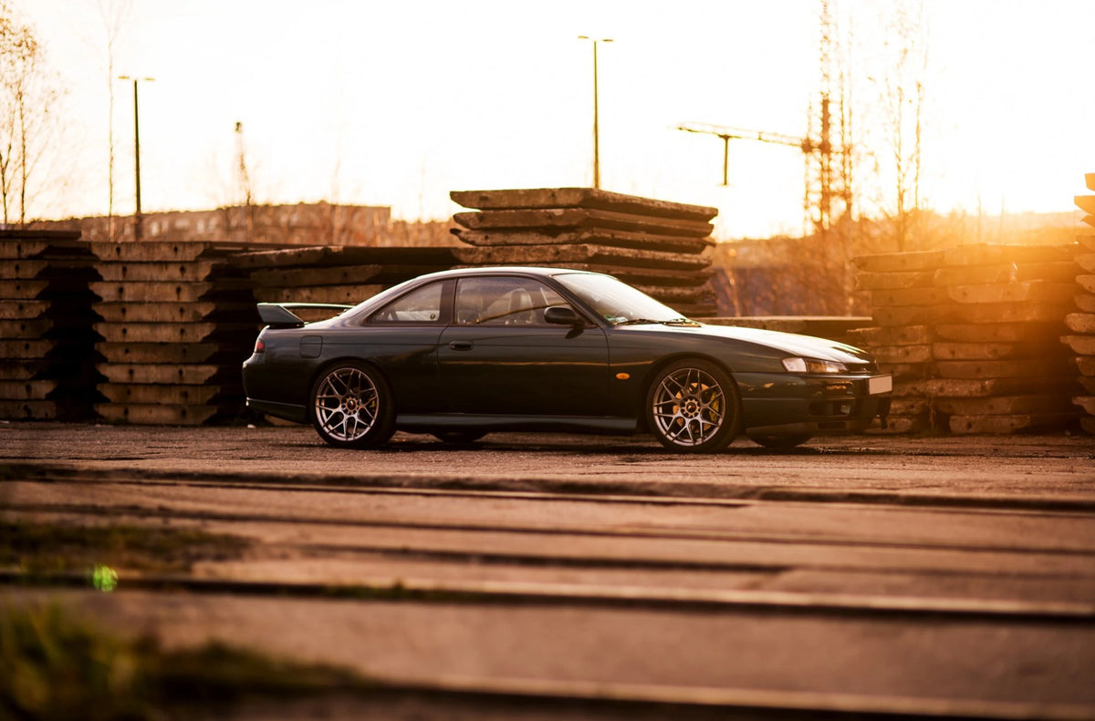 Alu kola Nissan S14 Japan Racing JR18 Hyper Black