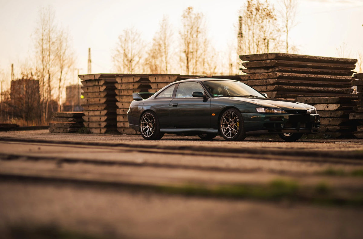 Alu kola Nissan S14 Japan Racing JR18 Hyper Black