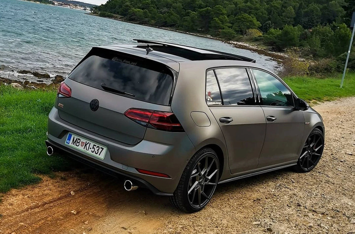 Alu kola Volkswagen Golf R GTI Japan Racing JR33 Hyper Black