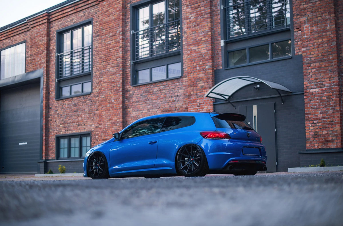 Alu kola Volkswagen Scirocco Japan Racing JR11 Matt Black