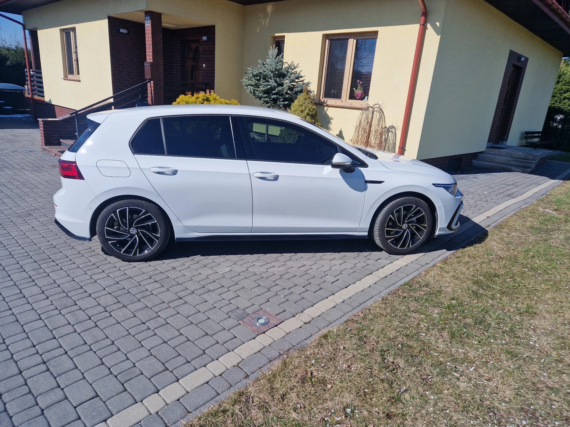 Alu kola pro Volkswagen B5772 7x17 5x112 ET45 57.1 Black Polished | Wheelsup.cz