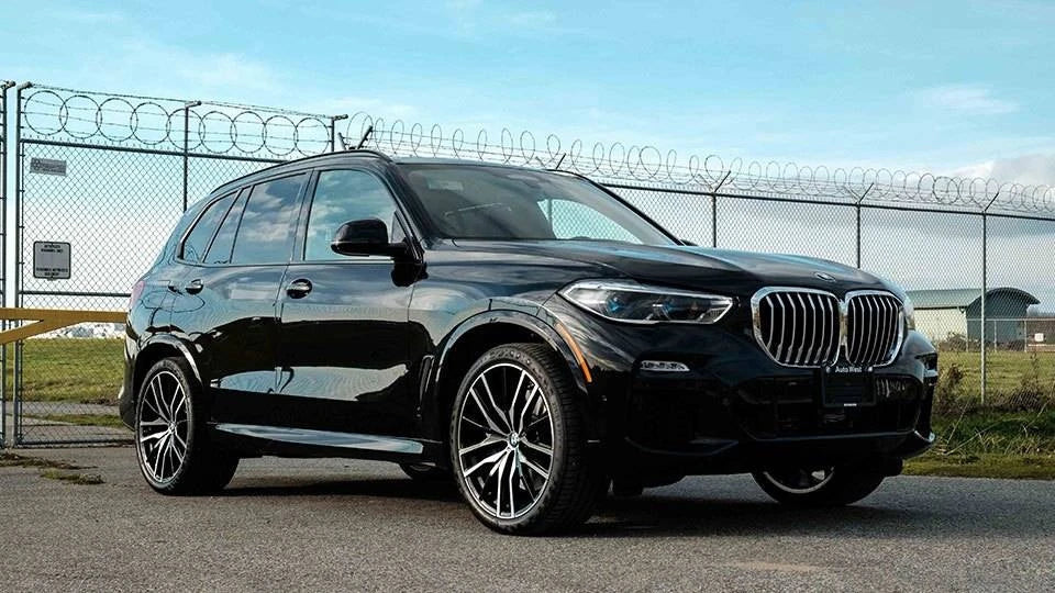 Alu kola pro BMW H0324 10.5x22 5x112 ET43 66.6 černá – na voze 3