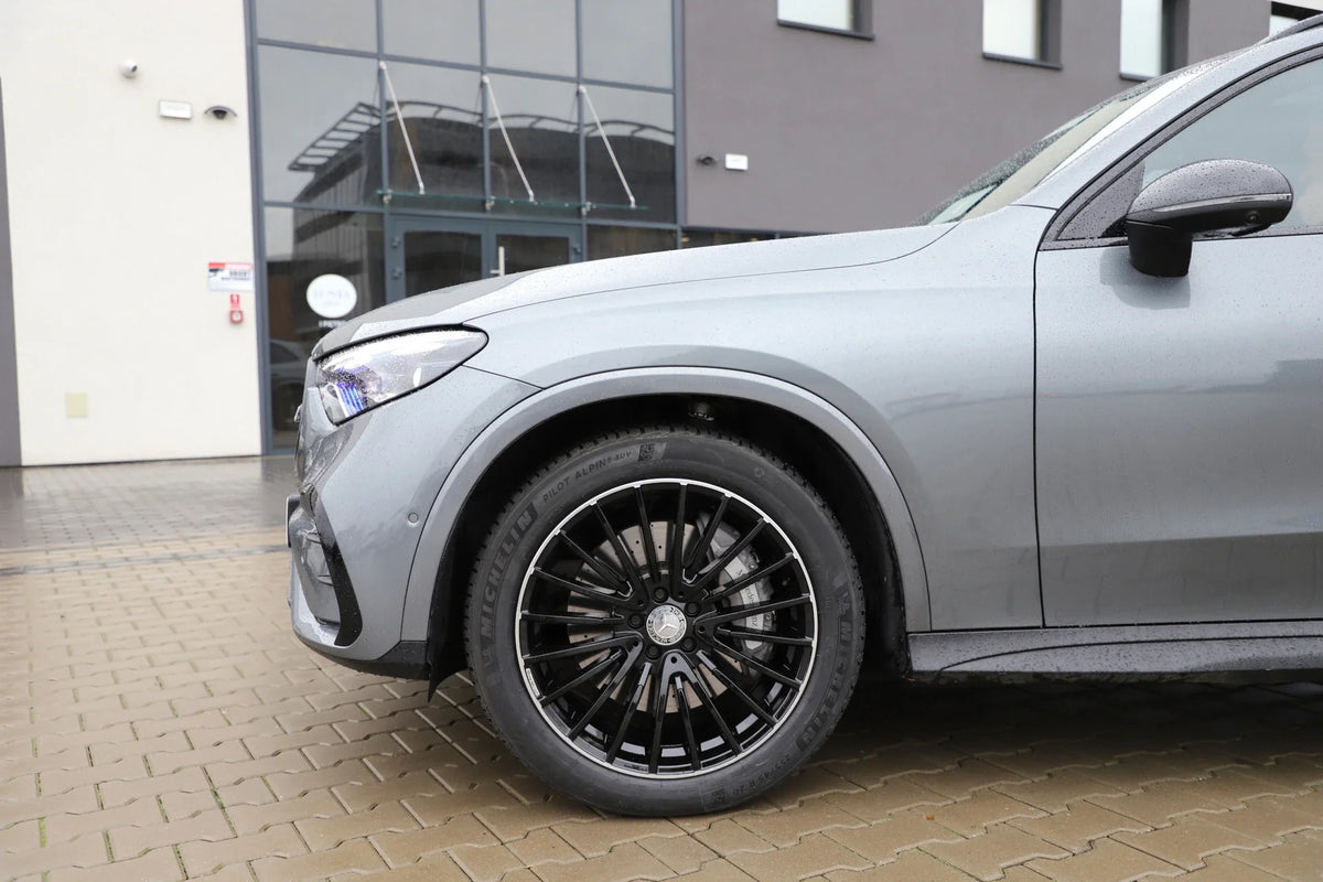 Alu kola pro Mercedes MR532 9x21 5x112 ET30 66.6 černá – na voze 1