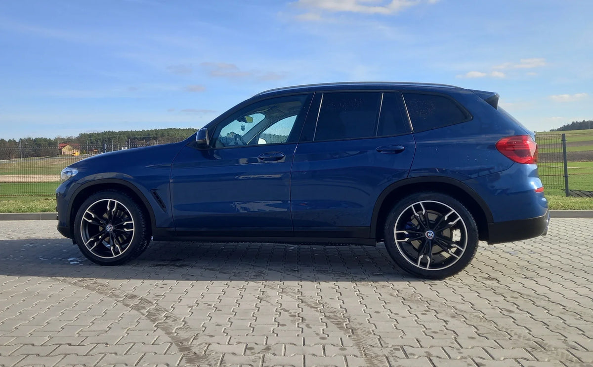 Alu kola pro BMW B1257 9x18 5x120 ET38 72.6 černá – na voze 1