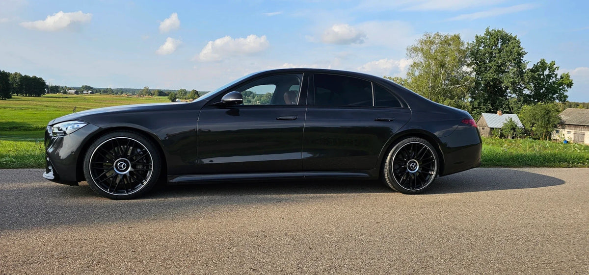 Alu kola pro Mercedes B1766 9x22 5x112 ET32 66.6 černá – na voze 1