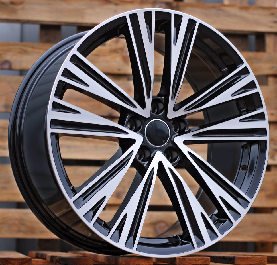 Alu kola pro Audi B1424 7.5x17 5x112 ET37 Black Polished