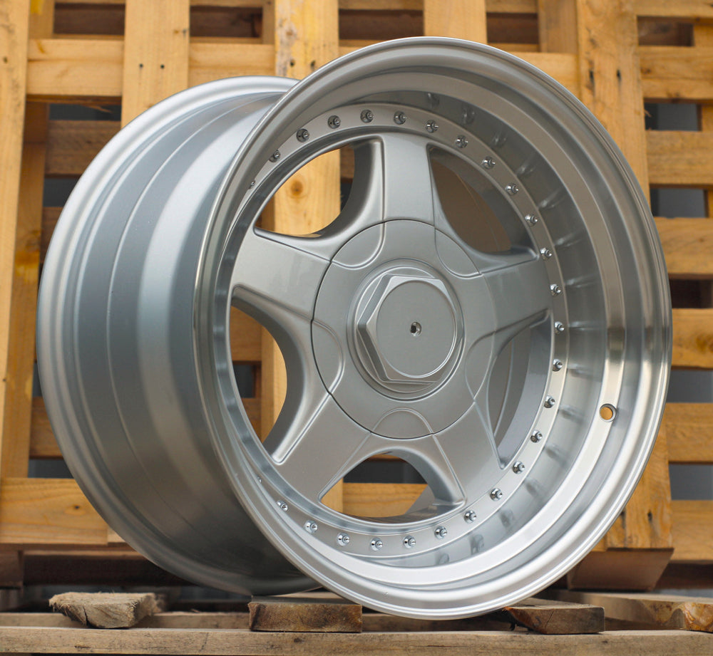 Alu kola pro BMW 7813R 10x17 5x120 ET20 74.1 Silver & Polished Lip