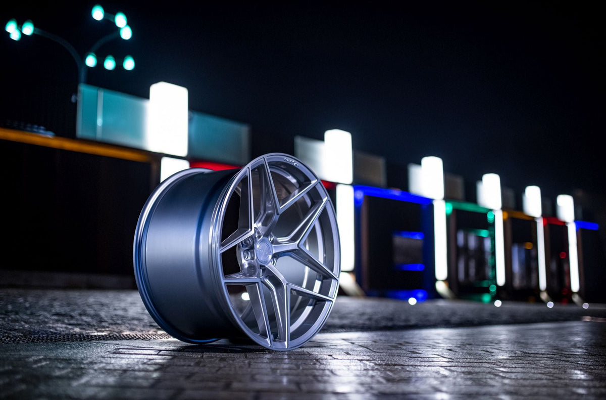 Alu kola Concaver CVR2 21x11 ET11-55 BLANK Brushed Titanium – detail 2