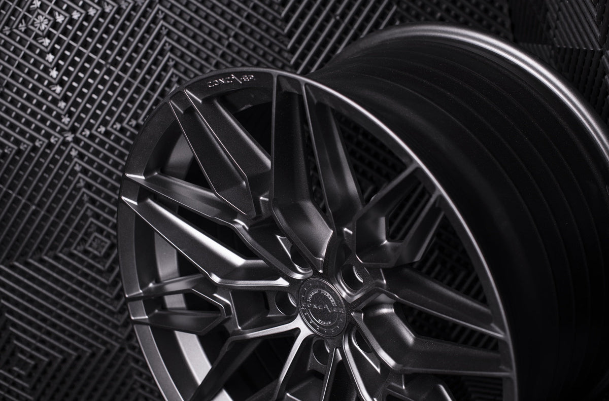 Alu kola Concaver CVR6 20x8,5 ET20-45 BLANK Carbon Graphite – detail 4