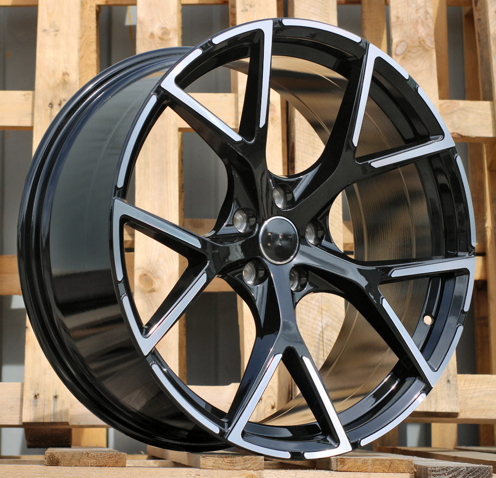 Alu kola pro Audi 3S5997 8x18 5x112 ET39 Black Polished Half Matt