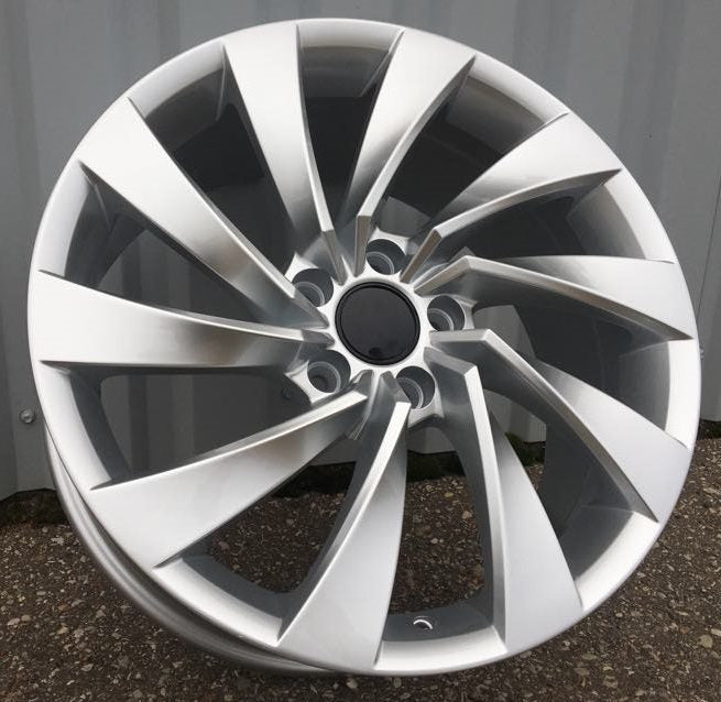 Alu kola pro Volkswagen B5083 8x19 5x112 ET40 57.1 Silver Shining
