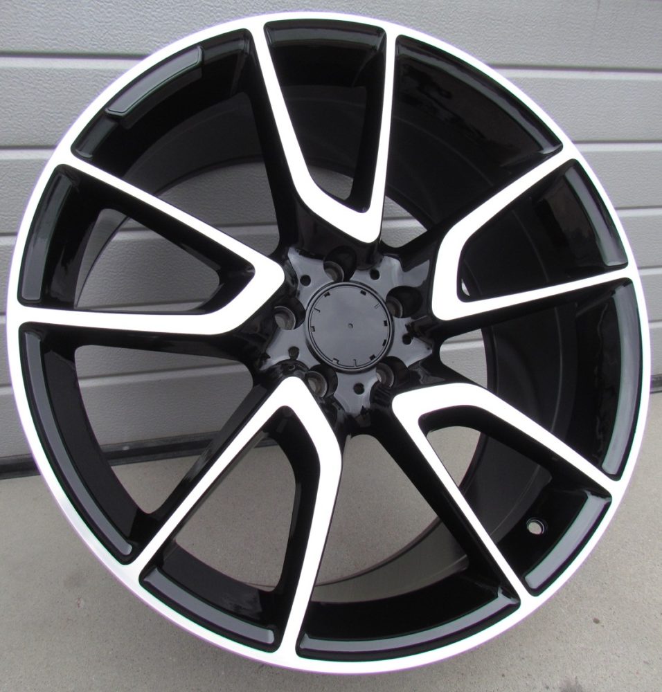 Alu kola pro Mercedes B1303 8.5x20 5x112 ET40 Black Polished