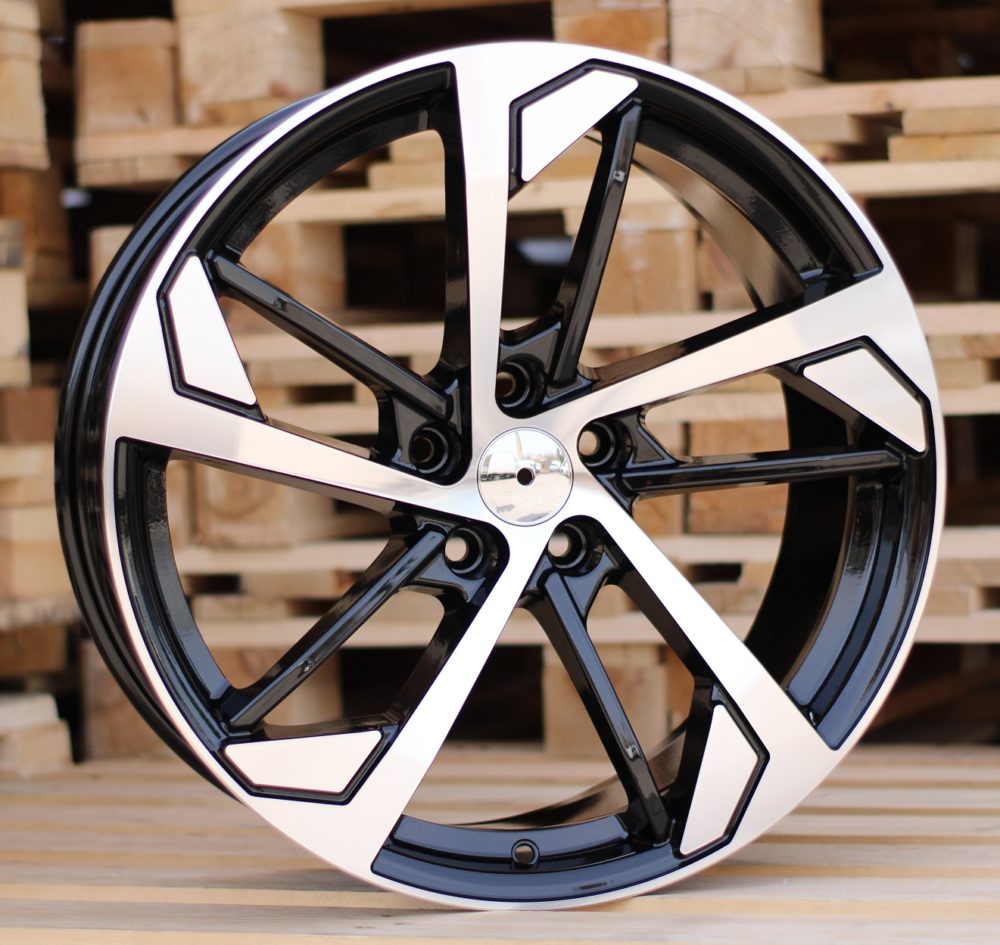 Alu kola pro Audi XE139 8x18 5x112 ET35 Black Polished