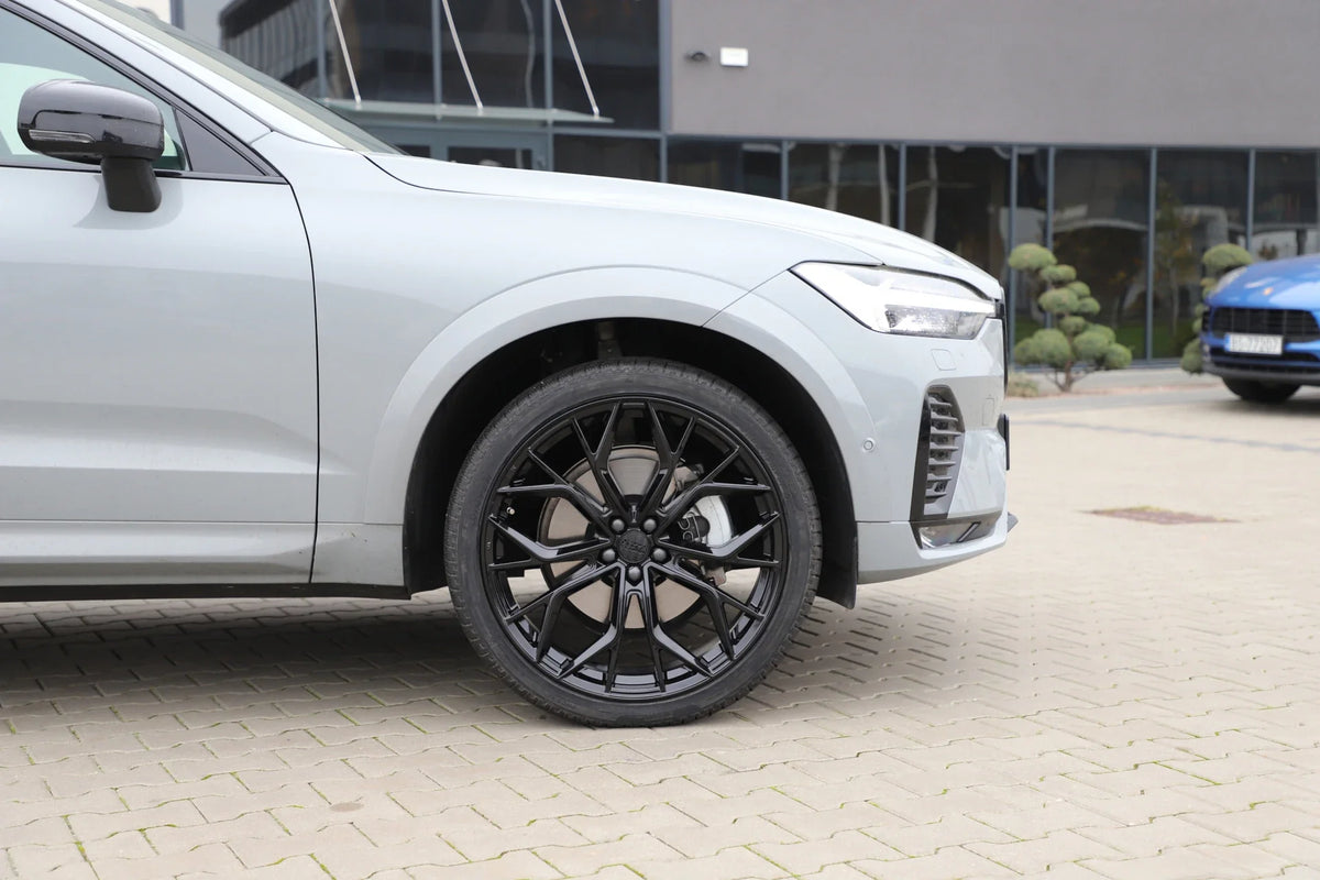 Alu kola HAXER HX041 9.5x19 5x112 ET42 66.6 černá – na voze 2