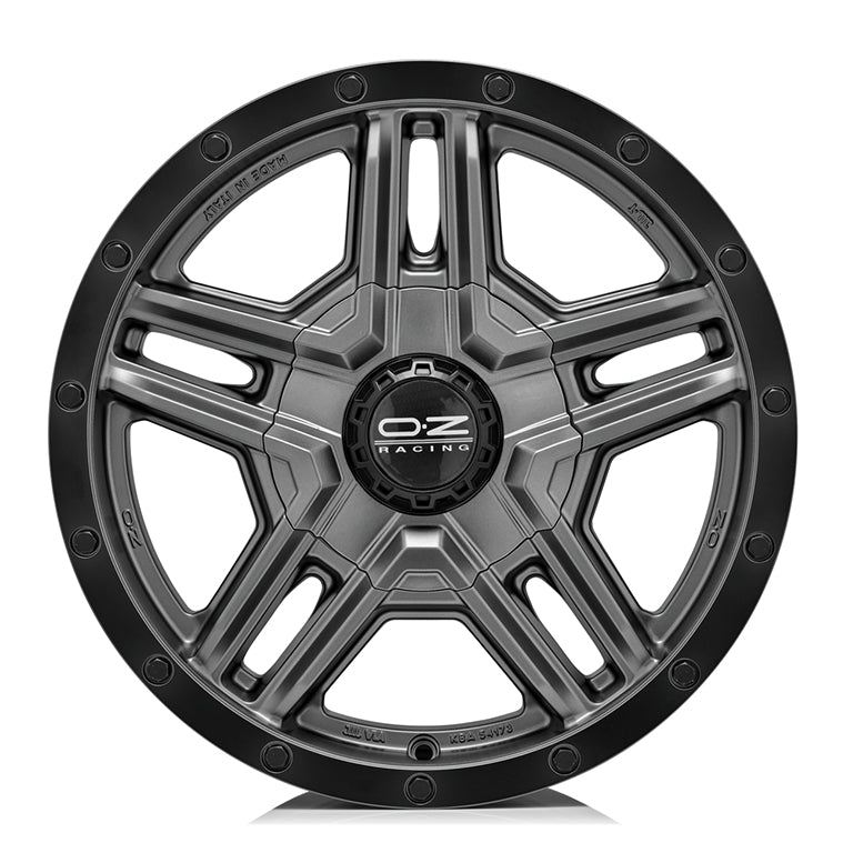 Alu kola OZ RALLY ADVENTURE 8x17 6x139.7 ET44 Matt Graphite / Black Lip