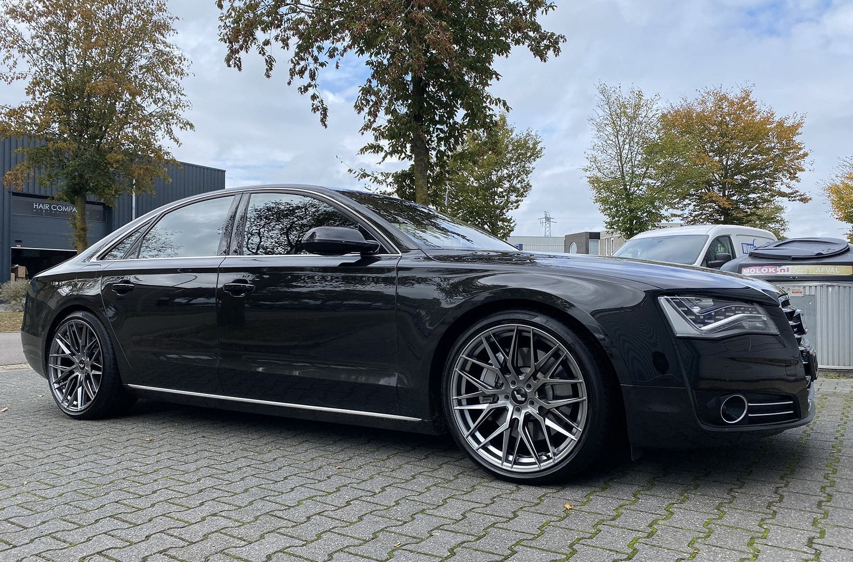 Alu kola Japan Racing JR28 19x8,5 ET40 5x108 Hyper Black WheelsUp