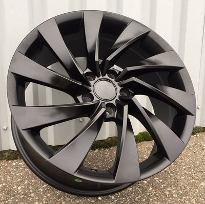Alu kola Racing Line B5083 8x18 5x112 ET40 černá, Volkswagen WheelsUp