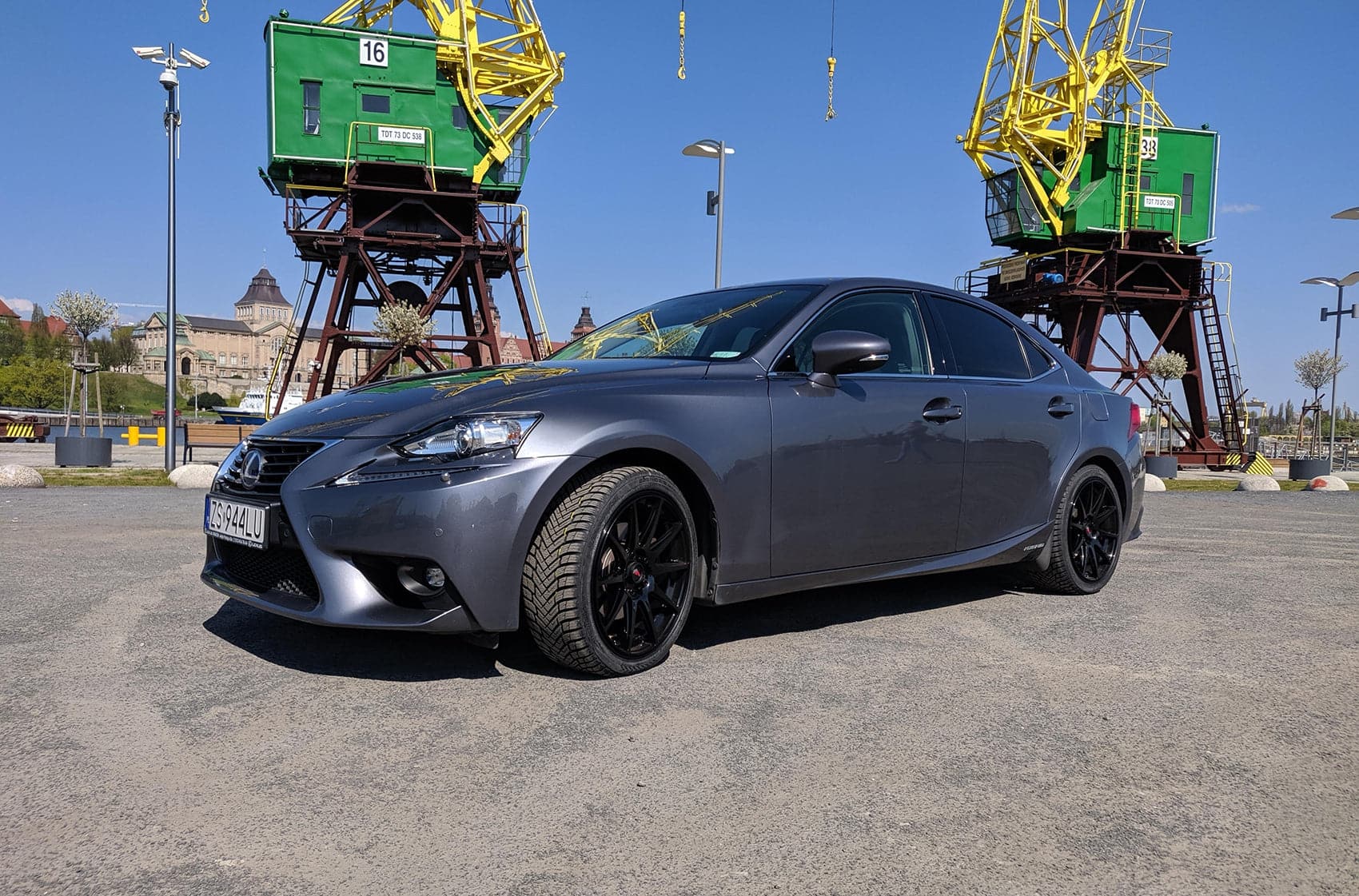 Alu kola Japan Racing JR11 17x7,25 ET35 4x100/114,3 Gloss Black WheelsUp