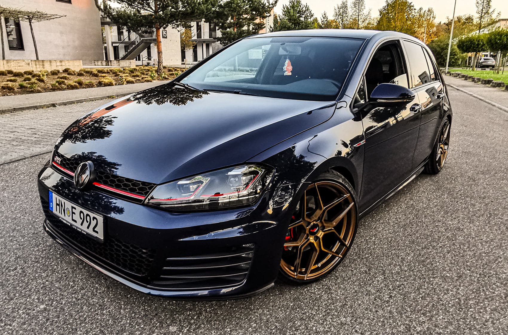 Alu kola Japan Racing JR34 20x10,5 ET35 5x120 Platinum Bronze WheelsUp