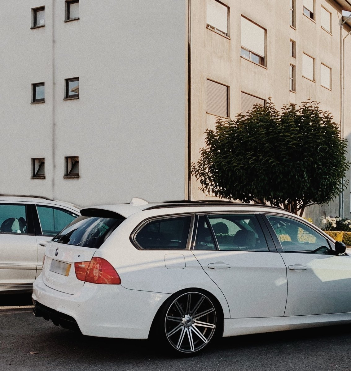 Alu kola Forzza Vertin 8,5x19 5x120 ET33 72,56 GmFM - Wheelsup.cz