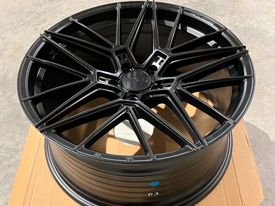 Alu kola HAXER HX07F 8.5x19 5x120 ET33, černá WheelsUp